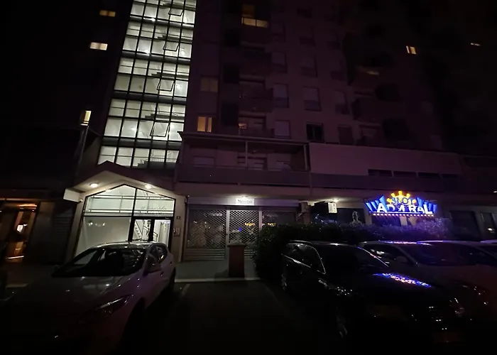 Laura Apartment City Kvart